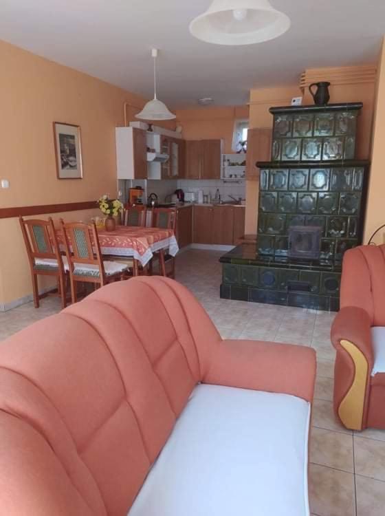 Barbara Apartmanhaz เคฮีดาคุชทานี ภายนอก รูปภาพ